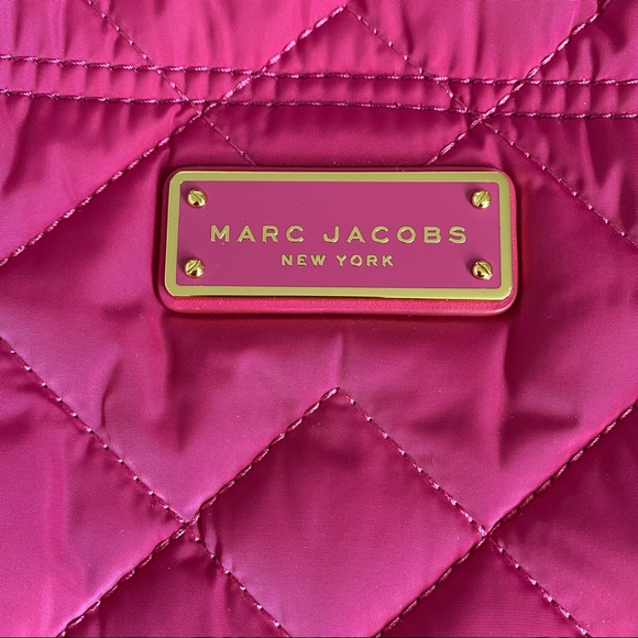 Marc Jacobs Tote - Picture 2 of 8